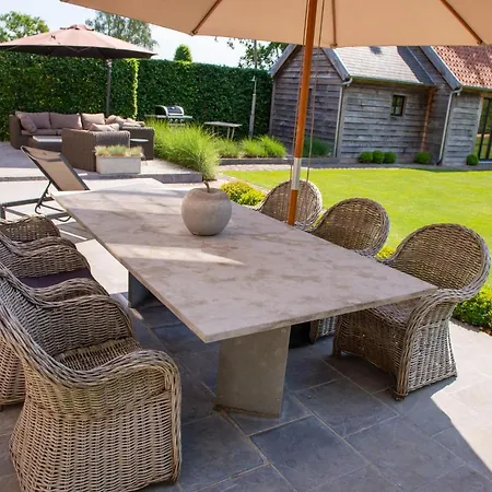 B&B Fragaria Hoogstraten Buitenkant foto